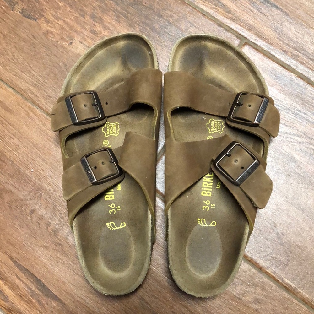 Lightly worn Birkenstock sandals size 36/6